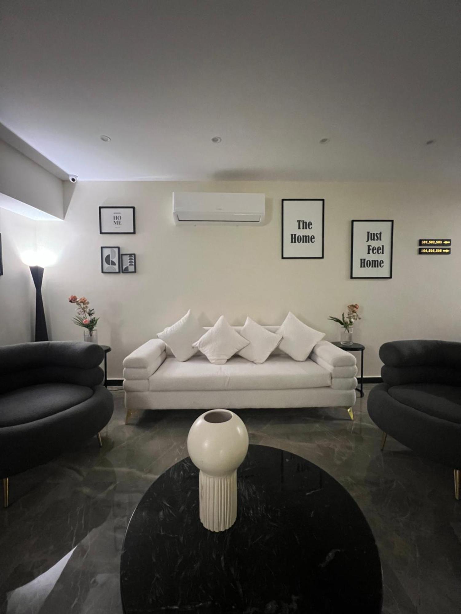 The Home Boutique Hotel Pyramids Inn Kafret el-Gabal Buitenkant foto