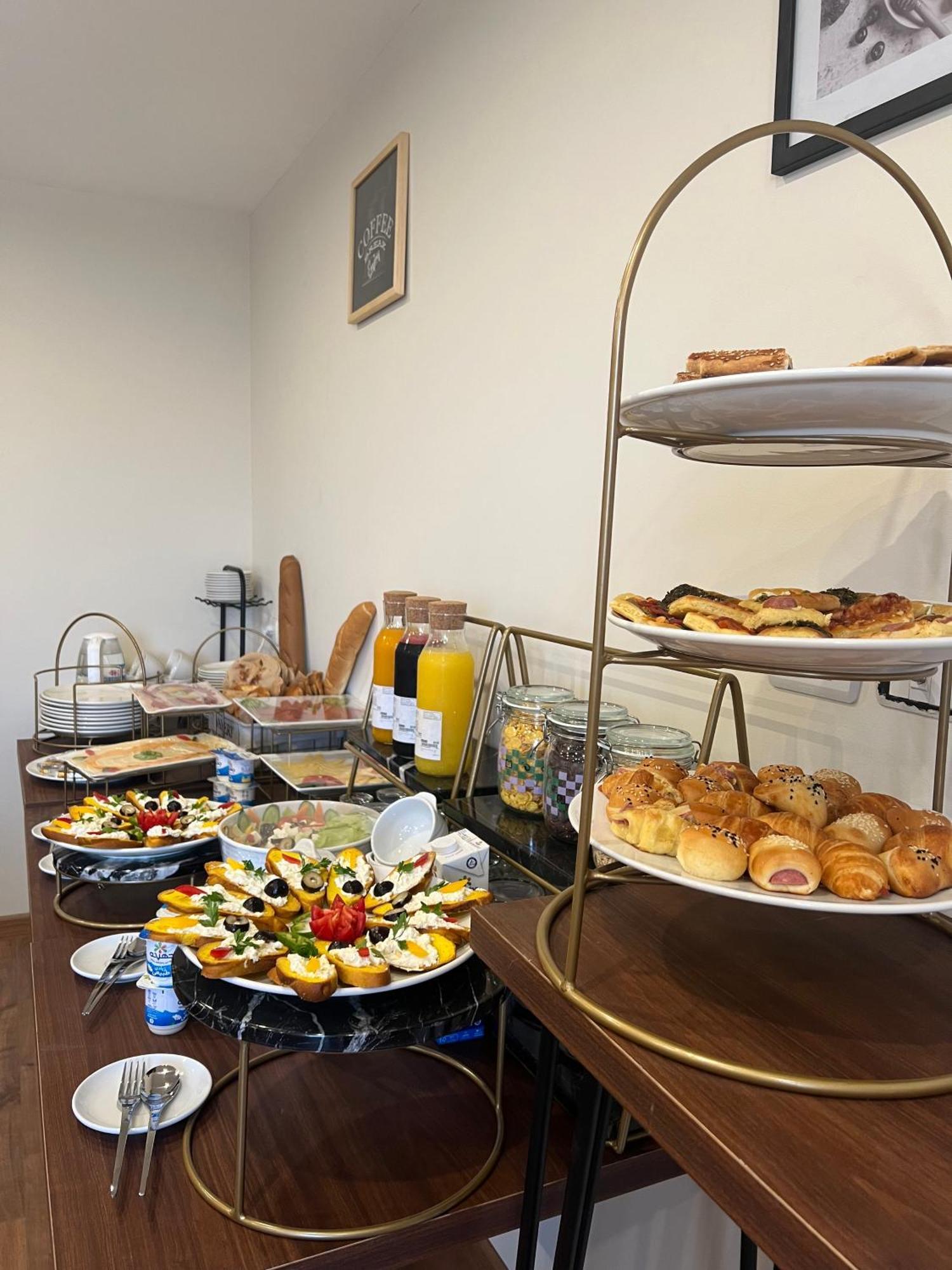 The Home Boutique Hotel Pyramids Inn Kafret el-Gabal Buitenkant foto