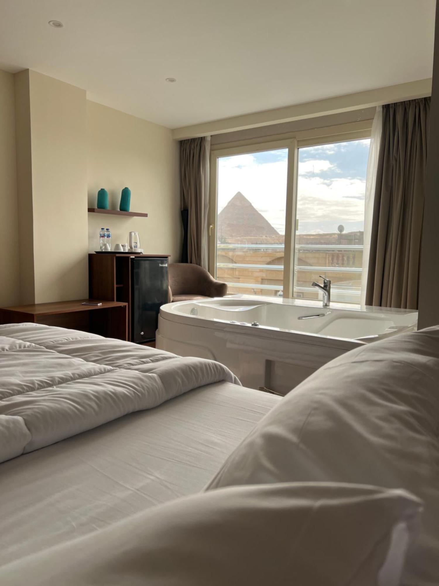 The Home Boutique Hotel Pyramids Inn Kafret el-Gabal Buitenkant foto