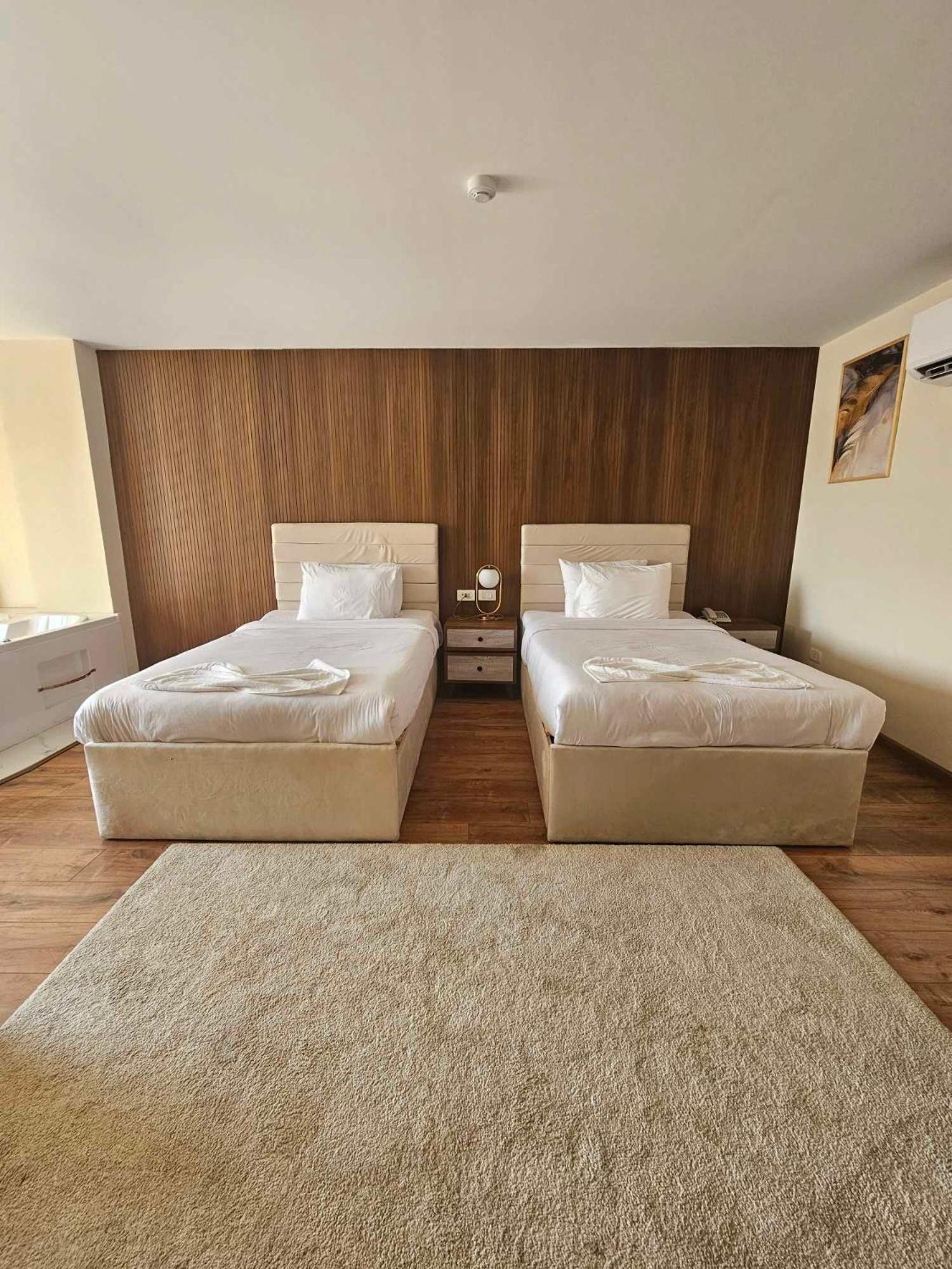 The Home Boutique Hotel Pyramids Inn Kafret el-Gabal Buitenkant foto